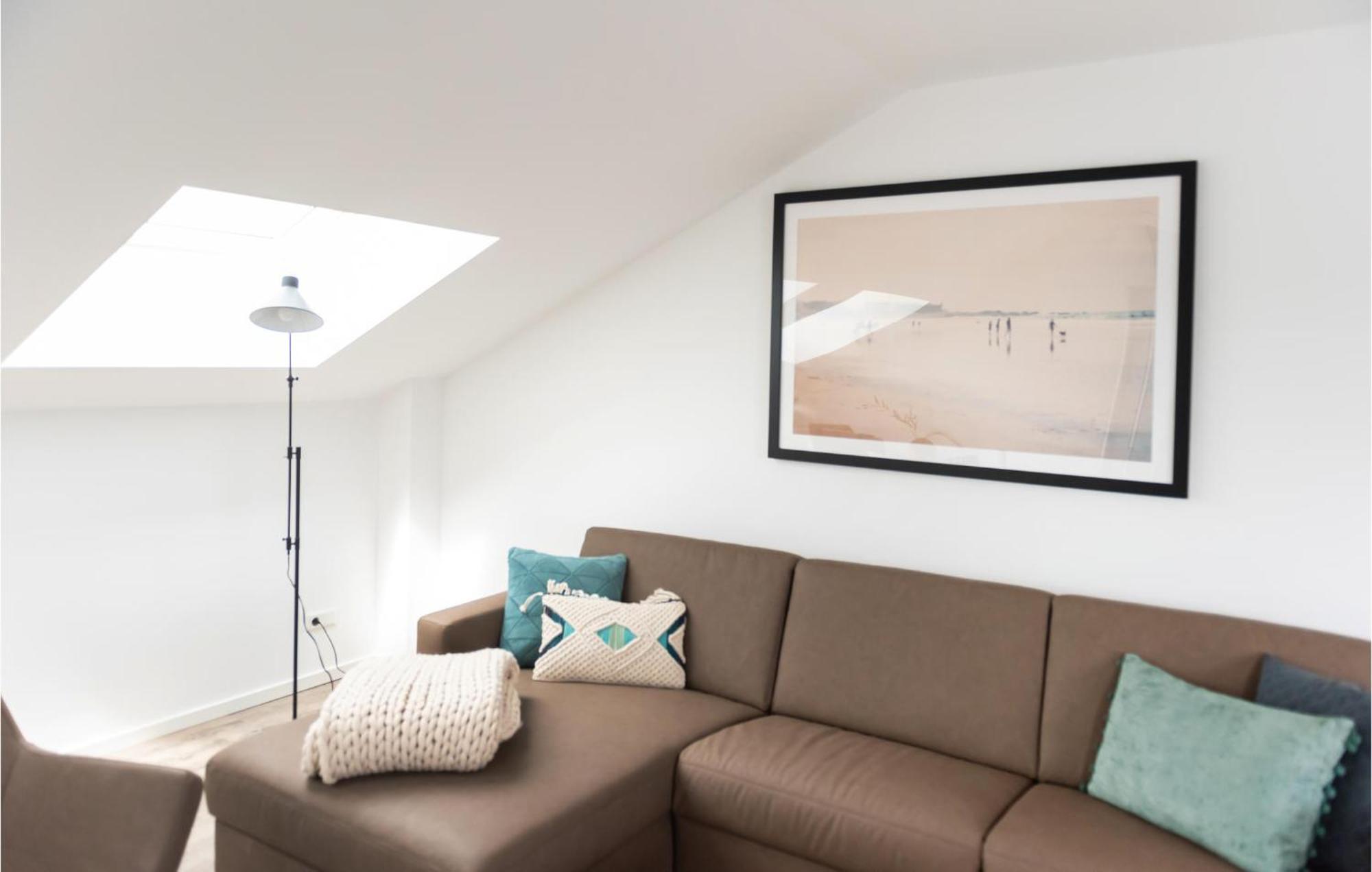 Amazing Apartment In Rechlin With Kitchen エクステリア 写真
